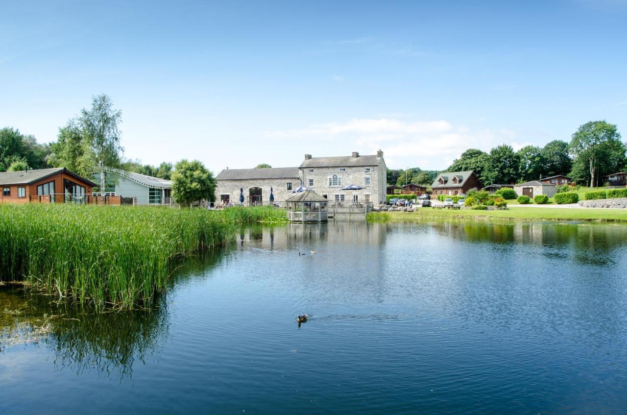 9B Arnside South Lakeland By Waterside Holiday Lodges คาร์นฟอร์ธ ภายนอก รูปภาพ